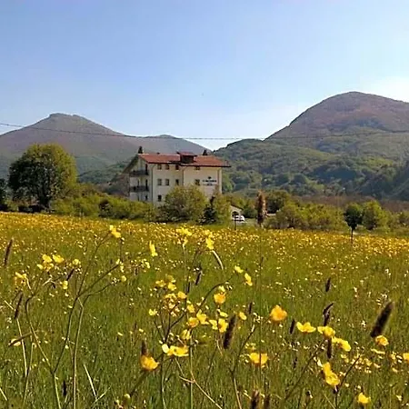 Il Bucaneve Hotel 3*