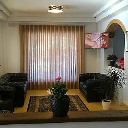 Il Bucaneve Hotel 3*
