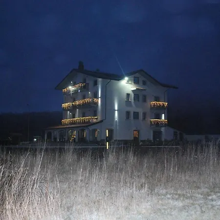 Hotel Il Bucaneve 3*